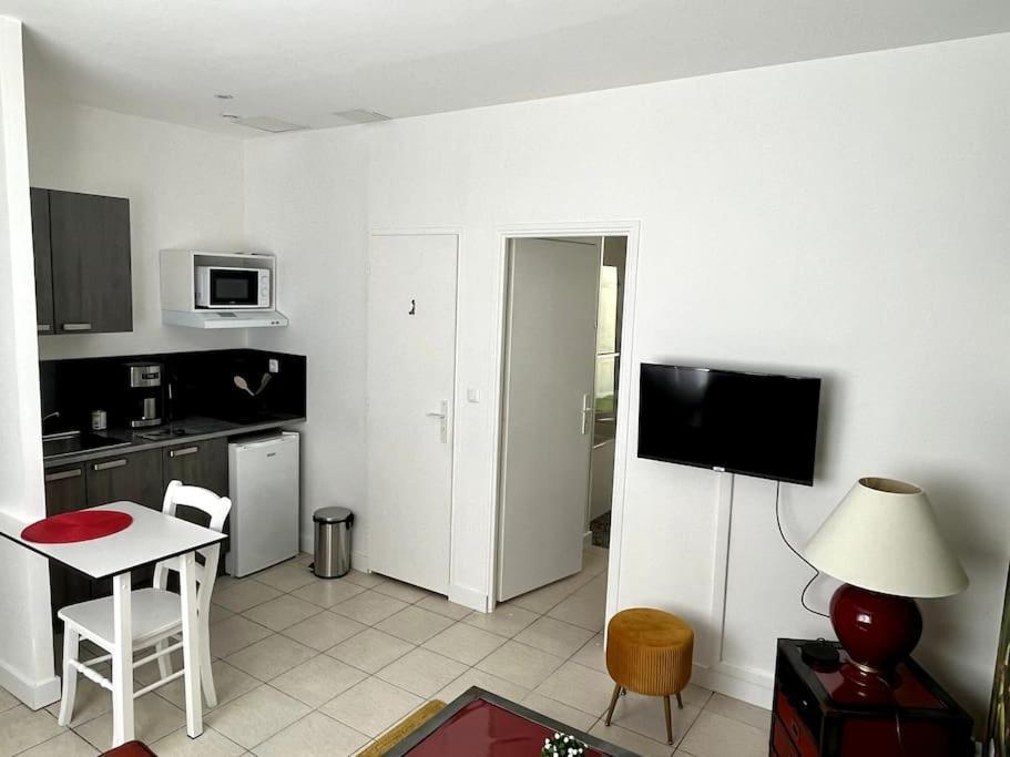 Appartement Avec Exterieur Loos 외부 사진